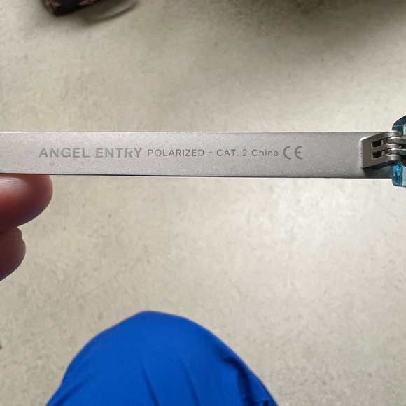 Women’s Blenders sunglasses - Picture 10 of 12